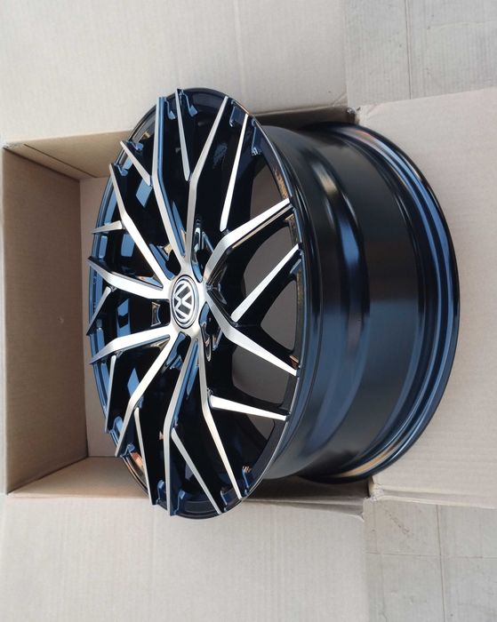 Jante 18 VW Passat Golf 8 7,6,5 Tiguan T-ROC  Touran Sharan Jetta Caddy Arteon CC ID.3  Phaeton Scirocco    Jante Noi cu Factură și Garanție