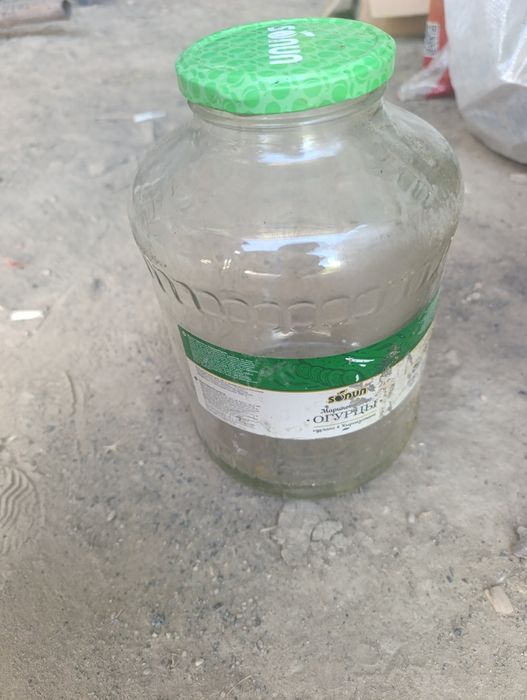 Продам банка 3х литр