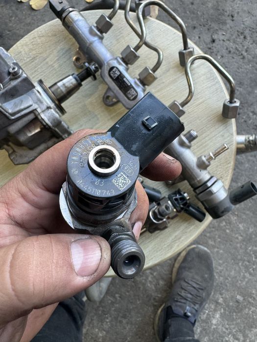 Помпа дюзи рейл бмв б47б20а гнп bmw 320d 520d b47b20a f30 f10 f31 f11