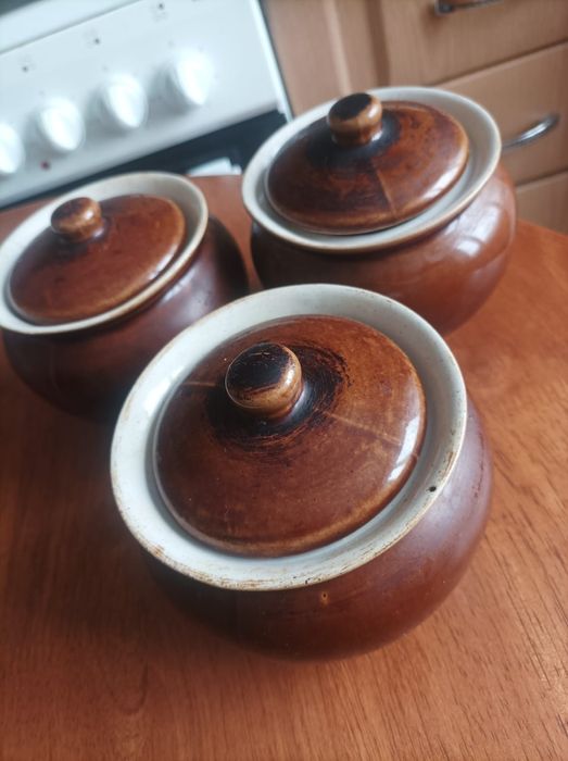 Продам посуду в отличном состоянии