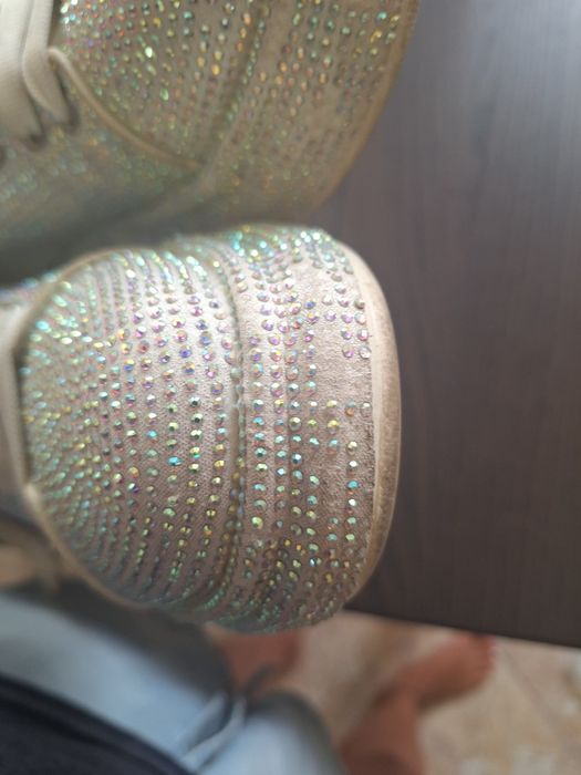 Блестящи сникърси 36 номер