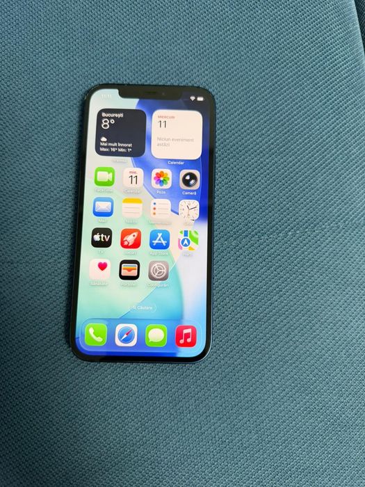 Telefon iPhone 12