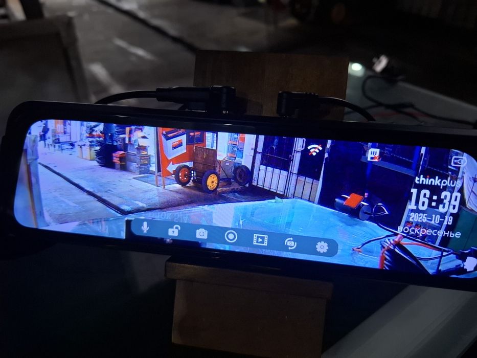 Леново т-820 , 2 К thinkplus  10-дюймлик.