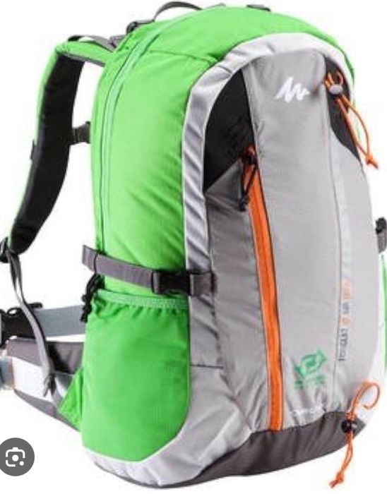 2 rucsacuri drumetie Quechua Forclaz 22 Air – ieftin