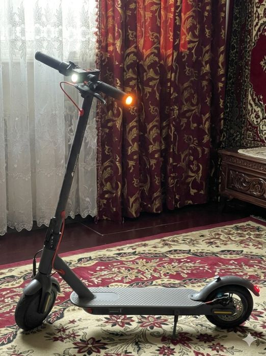 Электро самокат DRONGO