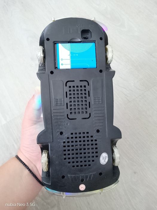 Boxă portabila masinuță Beetle,lumini RGB,aux,card,radio,150 lei,doar in Cluj