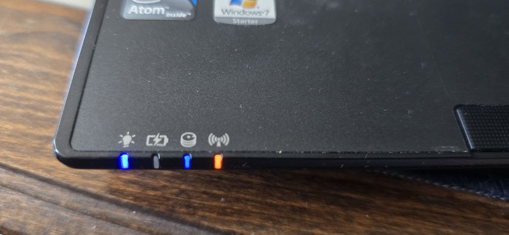 Acer Aspire One AOD255E – Windows 7 Starter, Intel Atom N455, 2GB RAM, 250GB HDD