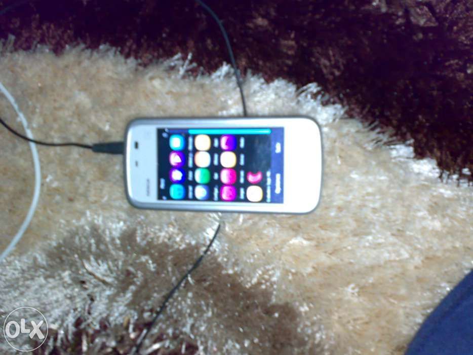 nokia 5230 NOU urgent