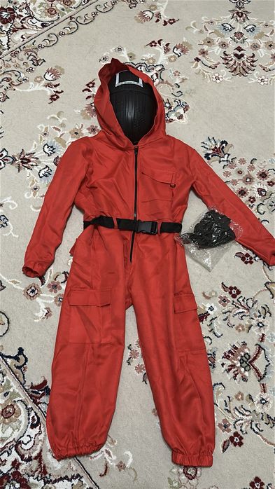 Продам новогодний костюм