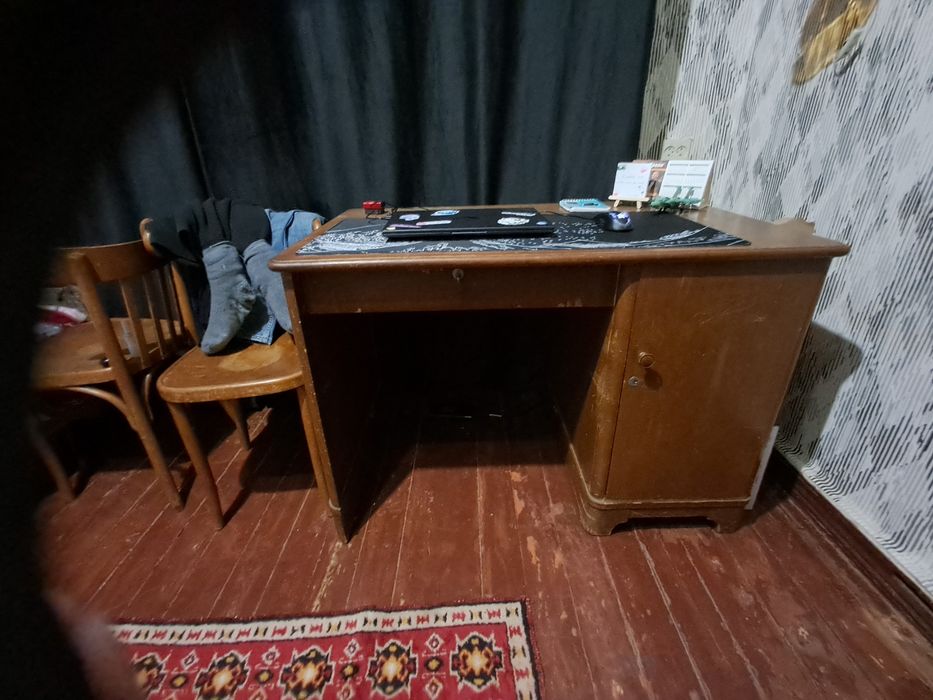 Продаётся старинная мебель