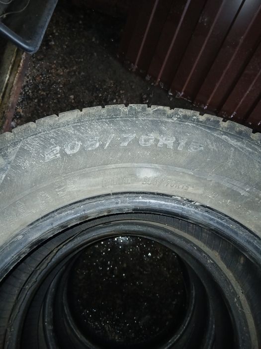 Резина 205"70"15
