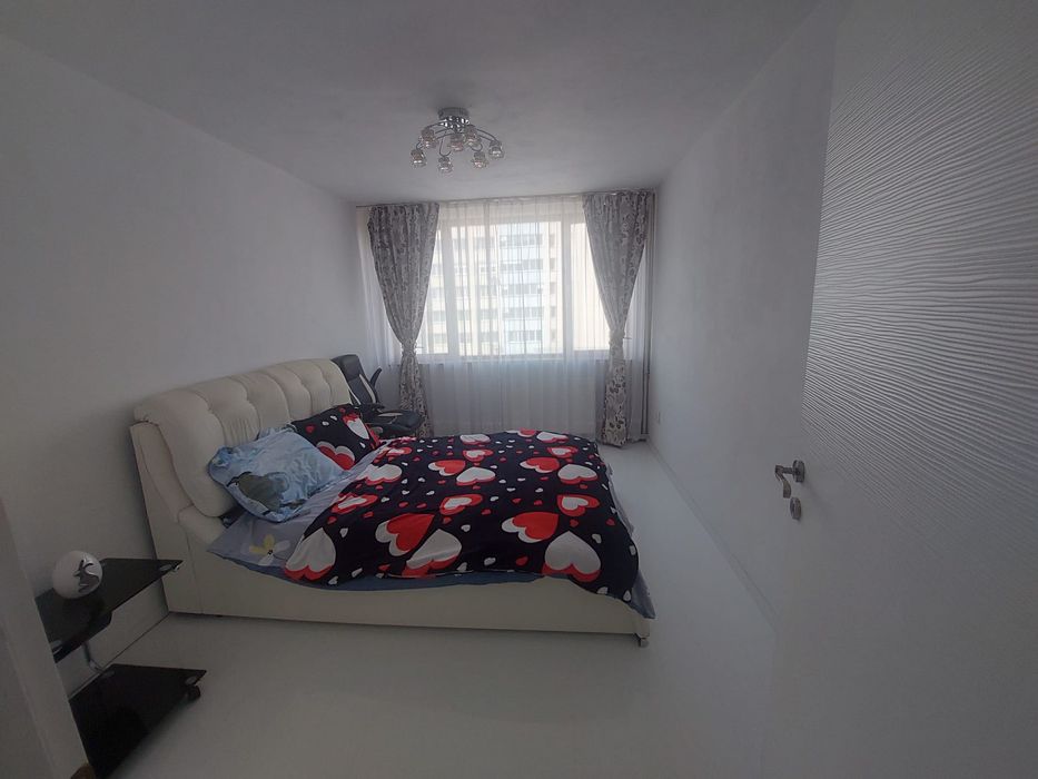 Apartament de inchiriat direct proprietar, 3 camere+ loc de parcare