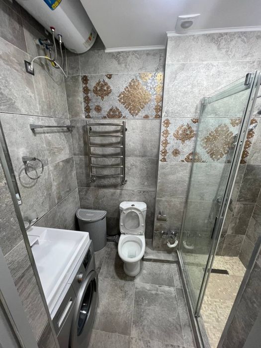 Продаётся 2 комнатная студия на Шота Руставели