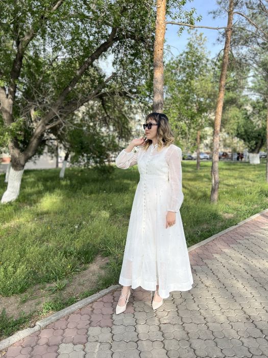 Продам шикарное платье