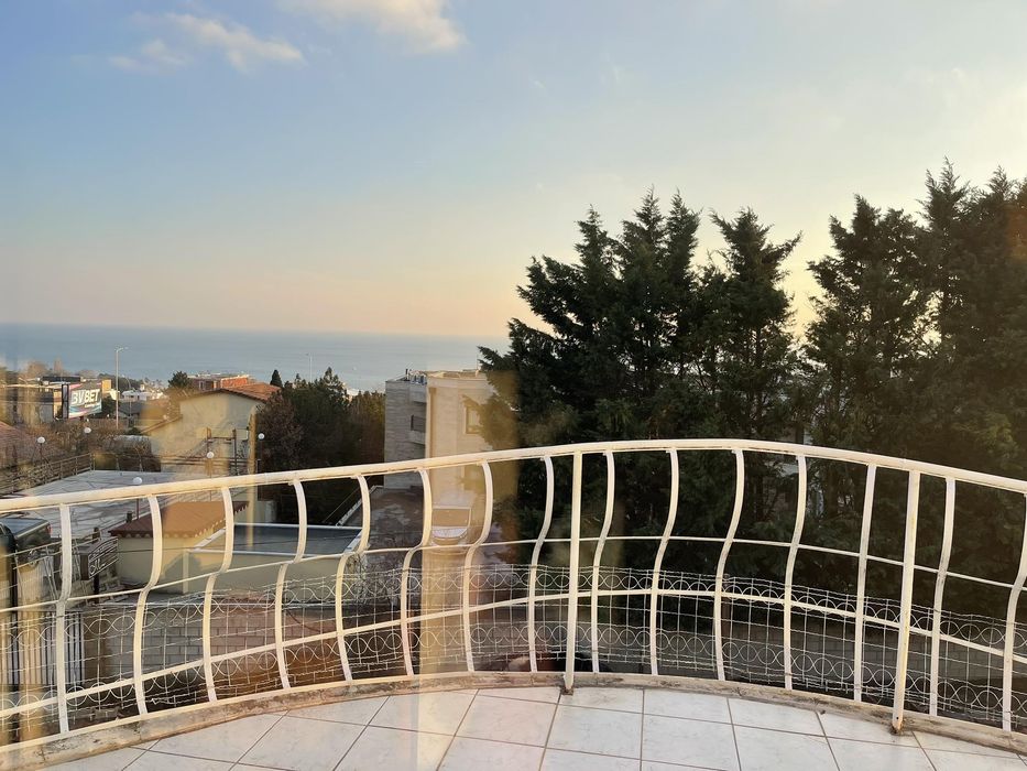 Тристаен апартамент, под наем, м-т Траката