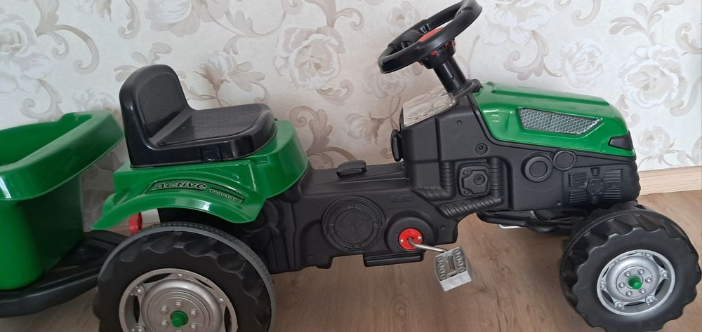Трактор с ремарке детски