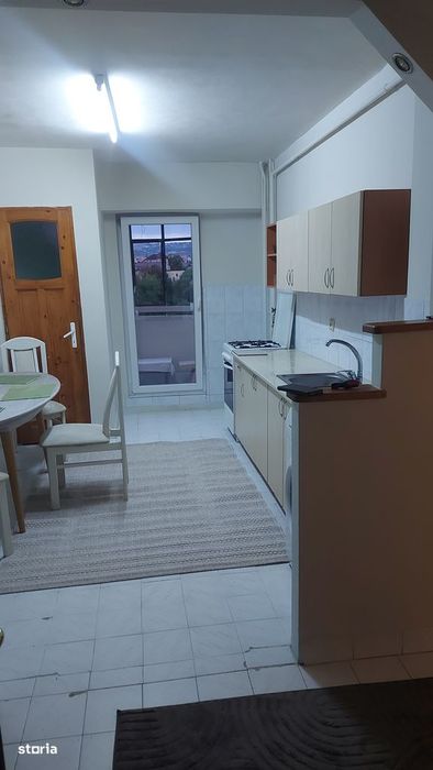 Inchiriez apartament piata Marasti,Marasti