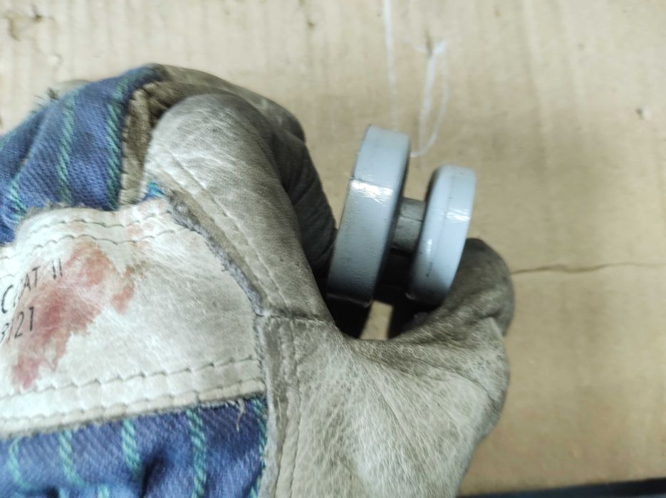 Водач на Предна Броня Mercedes E class W211 Avangarde