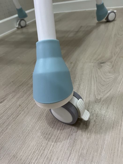 Стол для кормления