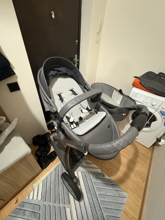 Продам коляску hot mom