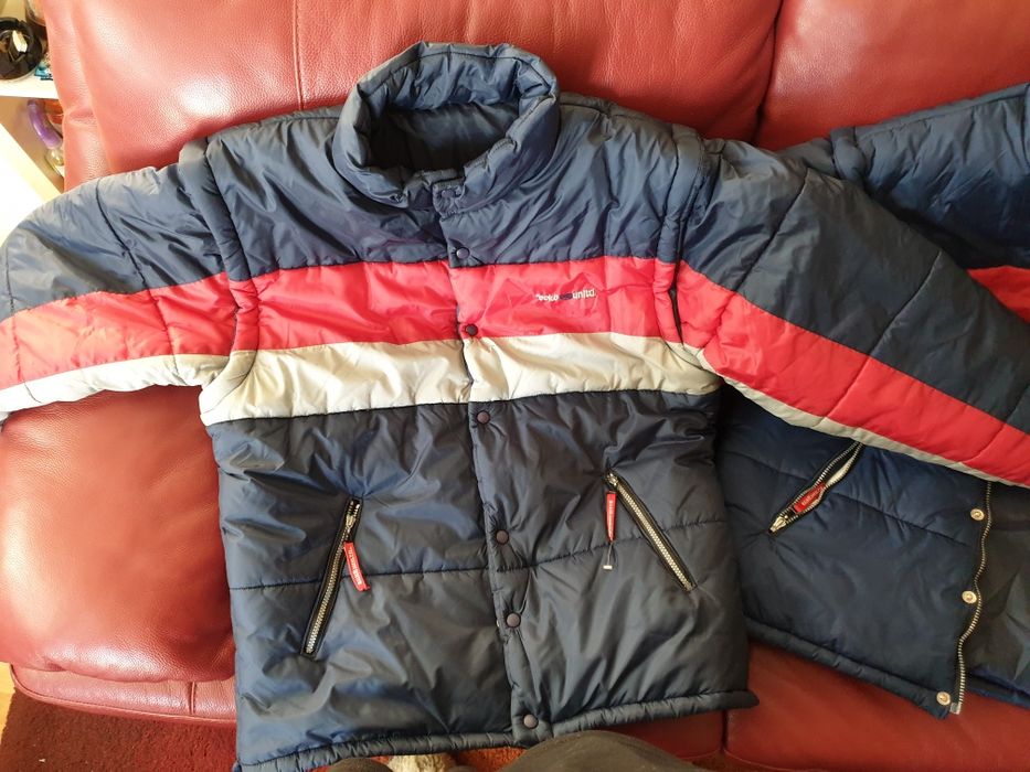 Vand geci mărimea xxl mai multe fime 250 lei