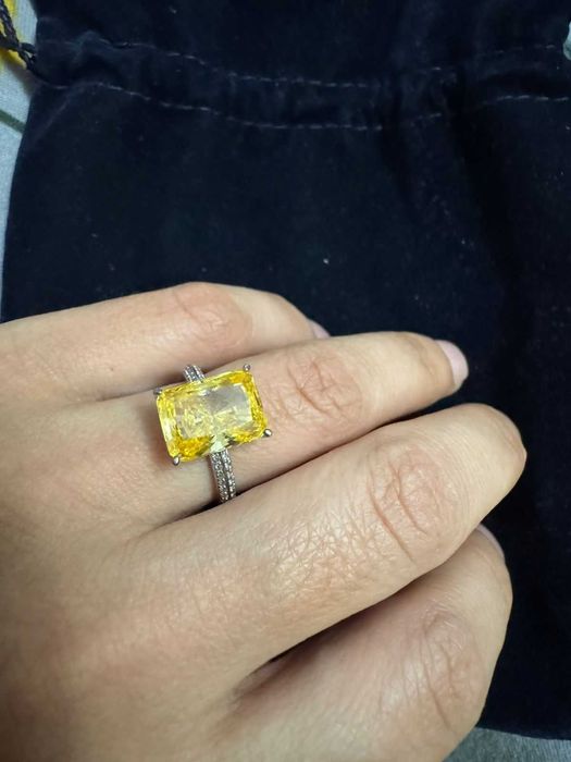 Продам кольцо серебро