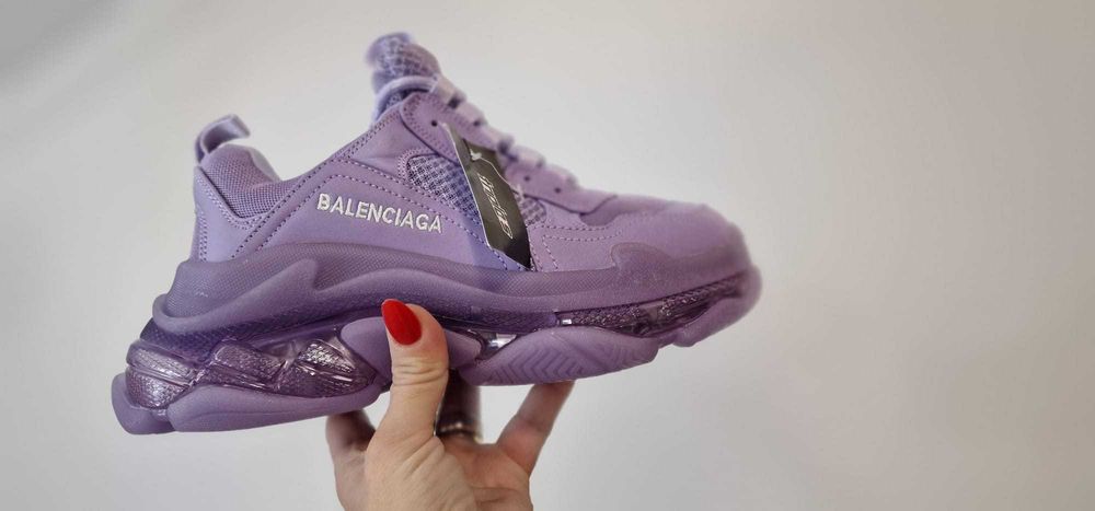 Balenciaga Triple S Premium