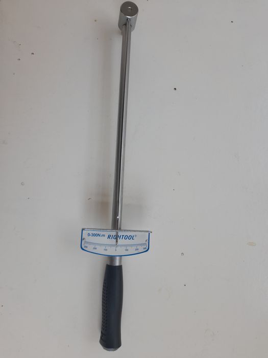 Продам динамометрический ключ