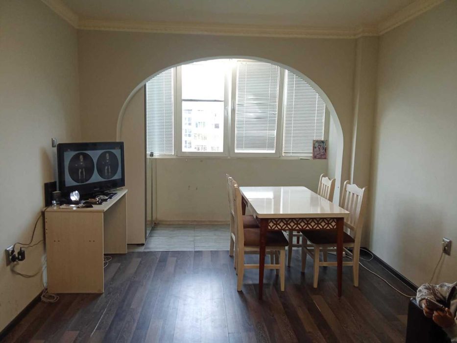 Продава се Едностаен апартамент в София, Люлин 7 - 44 кв.м за 2434 €/кв.м - Снимка #1