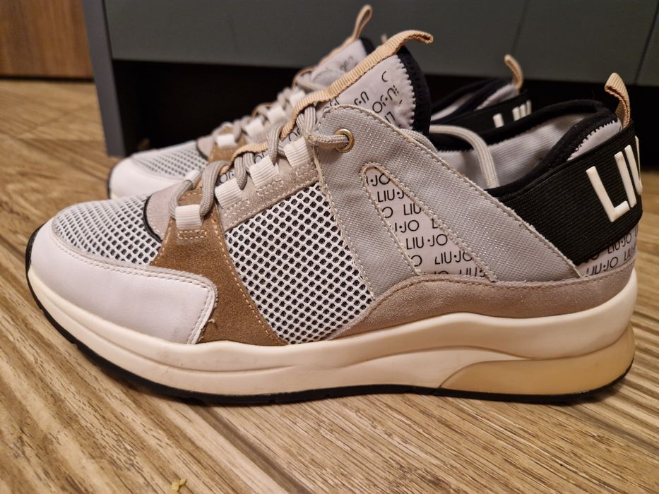 Оригинални дамски сникърси LIU.JO