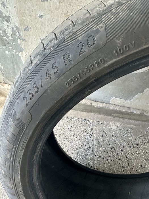 Лятна Гума Michelin Primacy 4 235/45/20 DOT2724