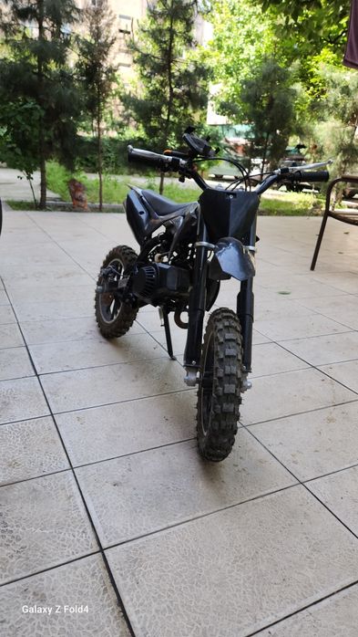 Мотоцикл на бензине