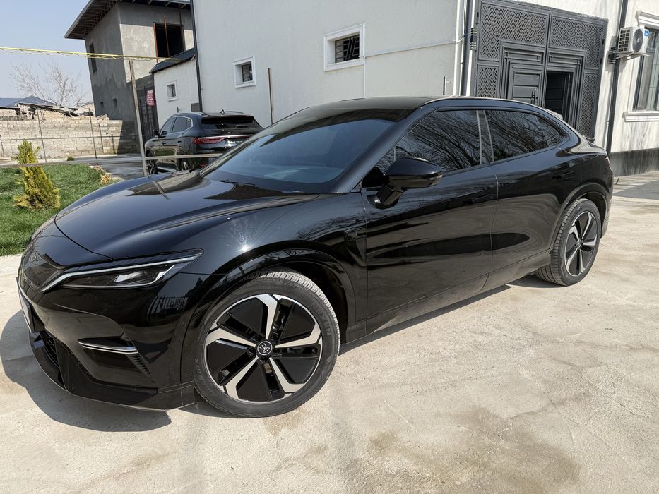 BYD SONG Л краскаси тозза уходенний мошина 4,4 секундда 100 га чикади