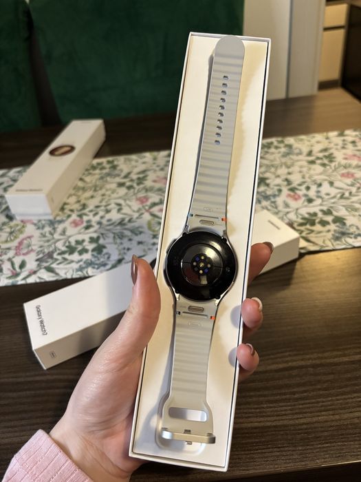 Samsung Galaxy Watch 7 – stare impecabilă