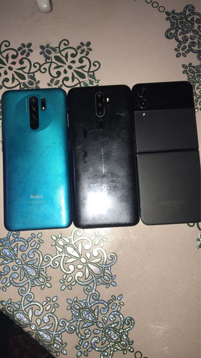 продам или обменяю 3 телефона