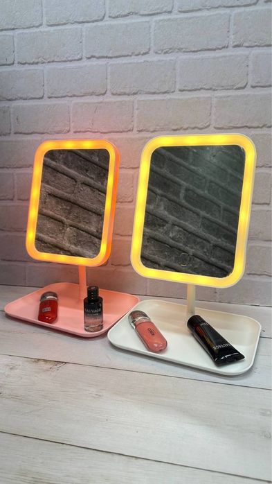 Зеркало для косметики