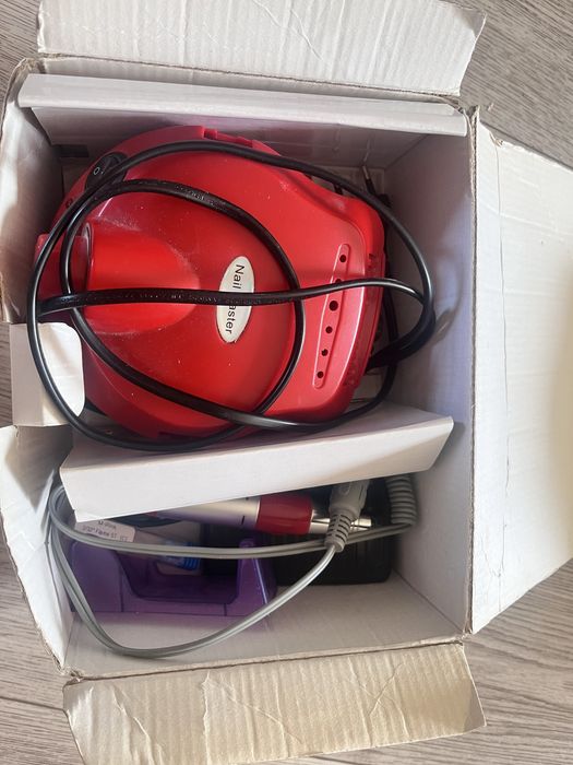 Маникюрный аппарат