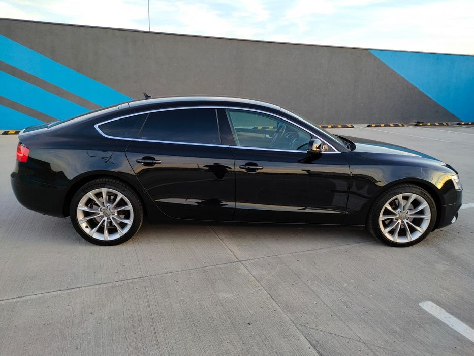 Vând Audi a5 2.0 tdi 2013