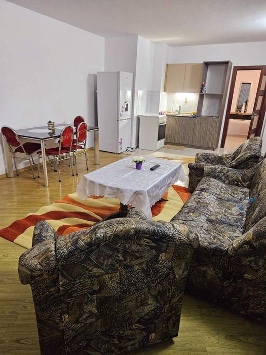 Дава се под наем Двустаен апартамент в Пазарджик, Център - 70 кв.м за 229.5 € - Снимка #4