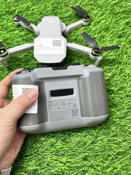 Дрон DJI mini 2