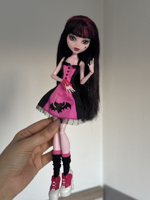Кукла Monster High Дракулаура Die-Ner, монстр хай