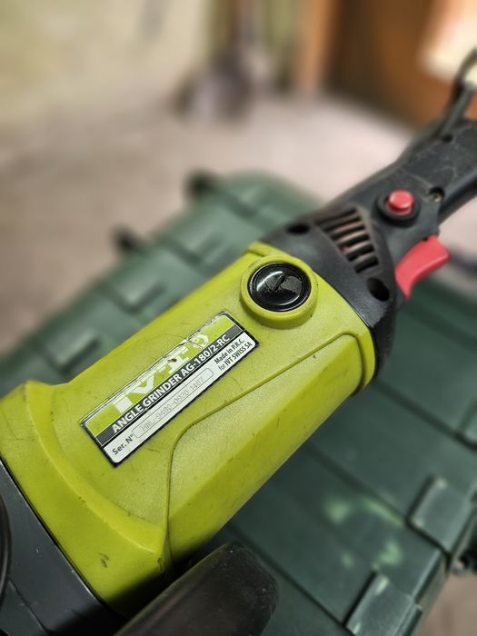 ушм, "болгарка" IVT AG-180G-RC