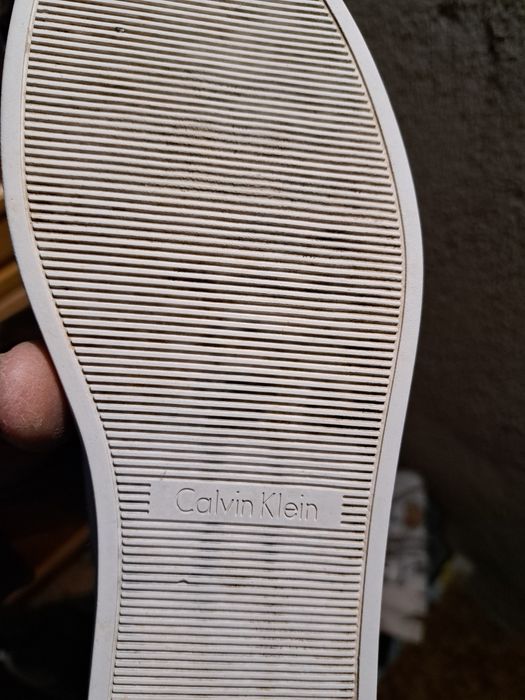 Calvin Klein 39 номер използвани