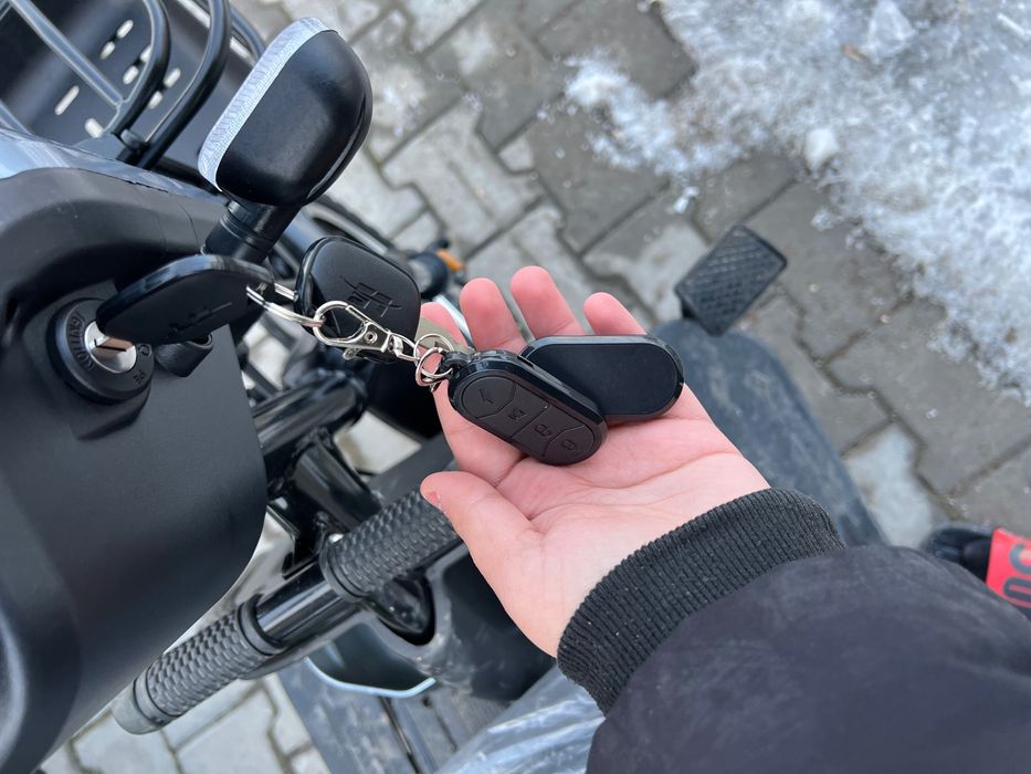 Електрически триколки