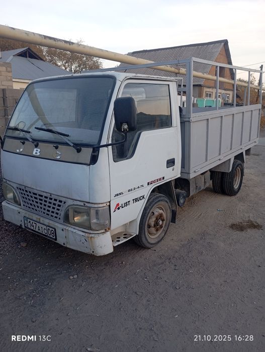 Грузовик китайский