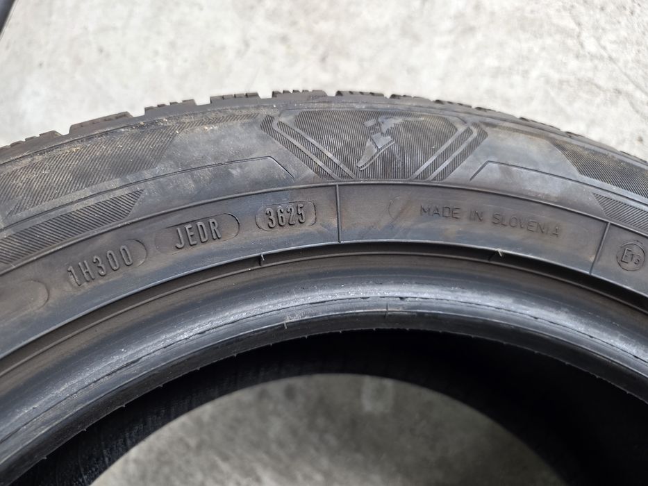 225/55/17 Goodyear 4бр