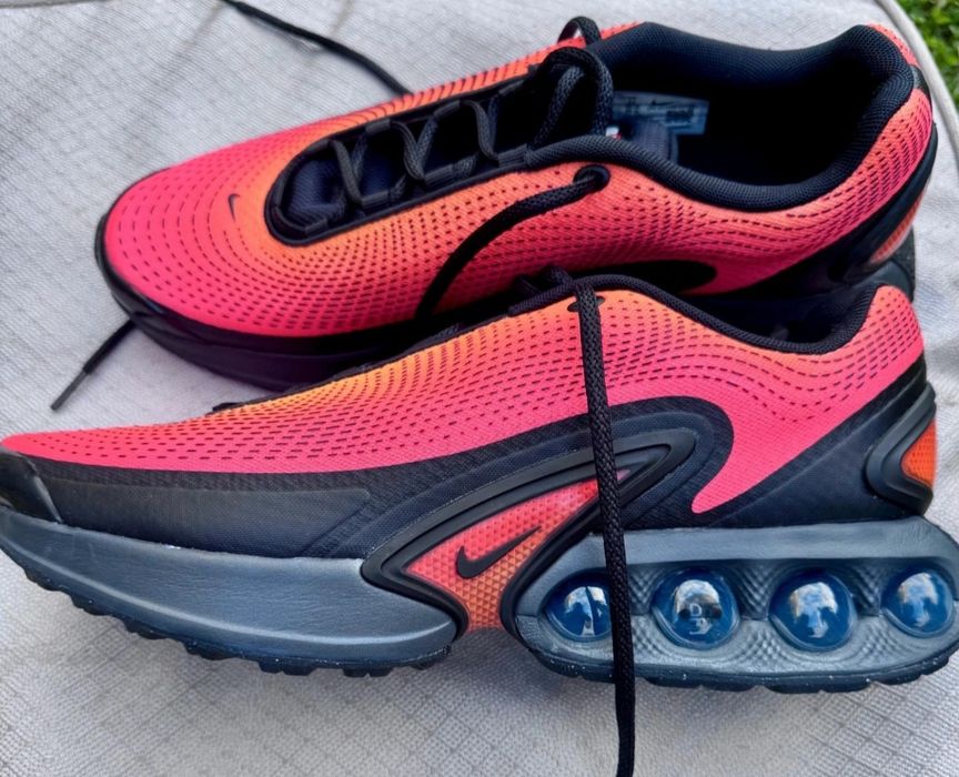 Nike Air Max Dn roși