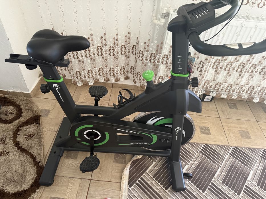 Vand bicicleta fitness