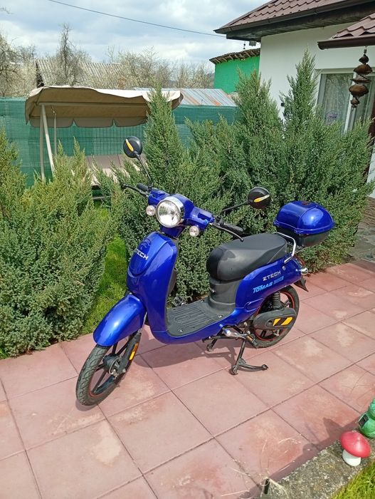 Vând scuter electric Ztech