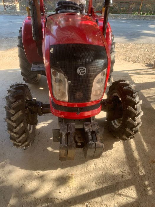 Df 244 4x4 mini traktor sotuvda